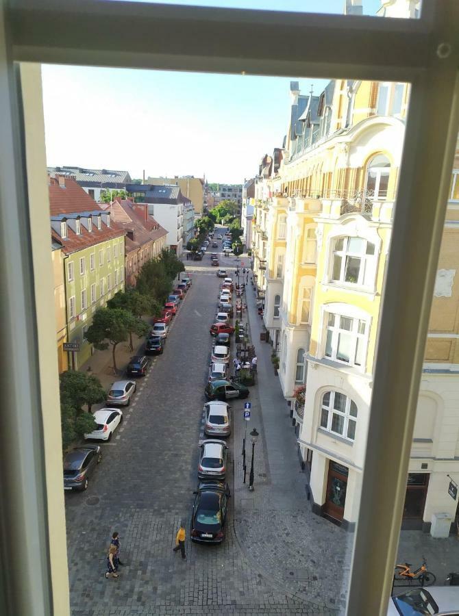 Old Town Mystery- Appartement Poznań Buitenkant foto